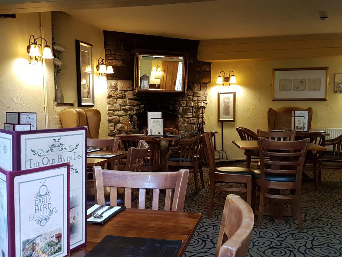 The Old Barn Inn Newport  Extérieur photo